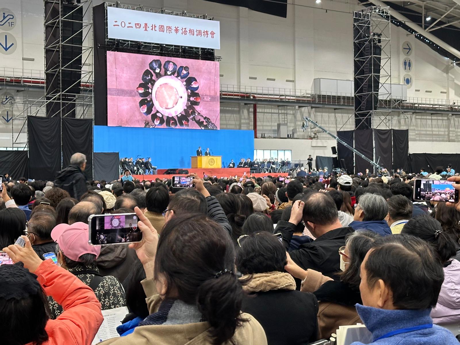 d17ca815 1e0c 4a4b 8267 688cc86d816d